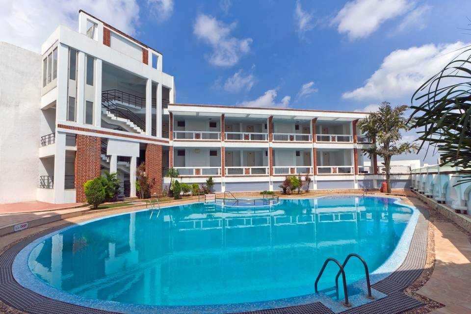 Pool area