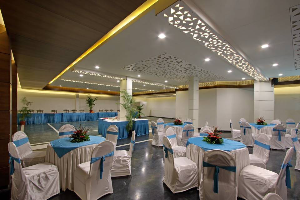 Sarjak hall