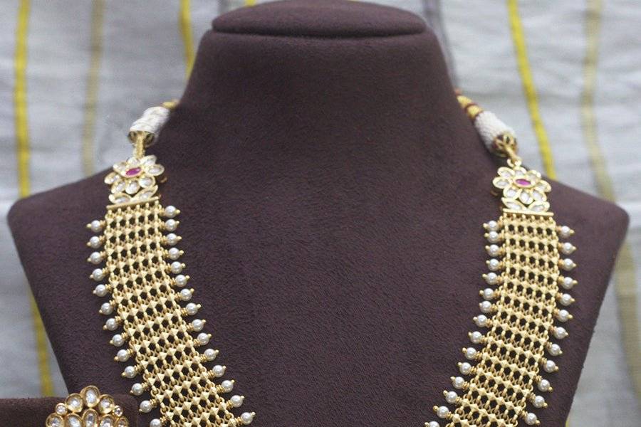 Traditional Necklace-Alloy