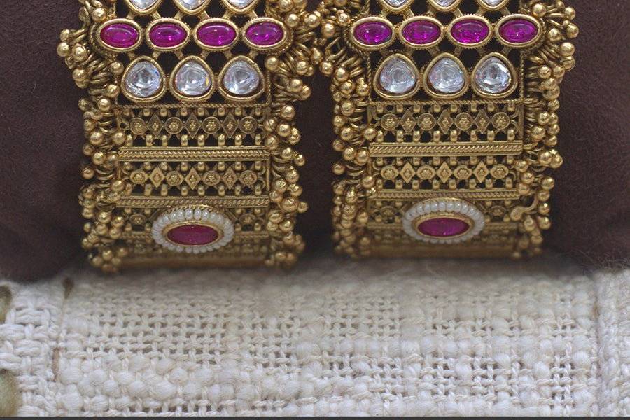 Traditional Bangles-Alloy