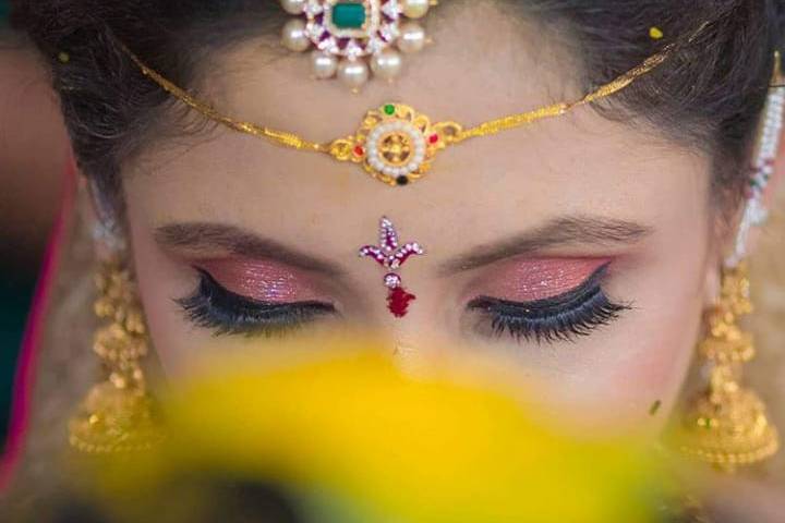 Bridal makeup