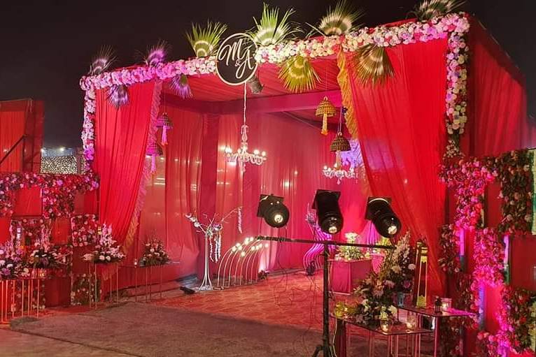 Entrance decor