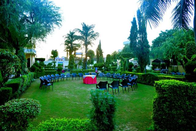 Lawn area