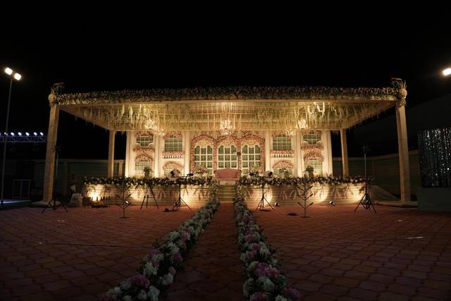 Stage decor