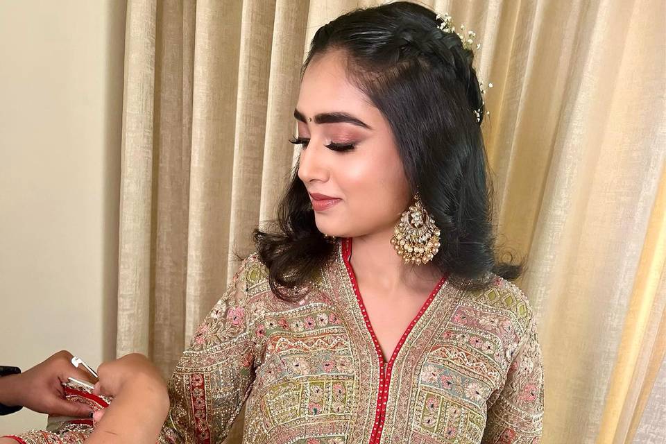 Saaba Arora Makeup