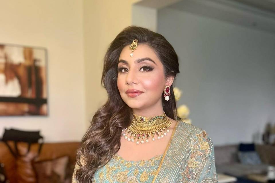 Saaba Arora Makeup