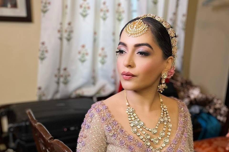 Saaba Arora Makeup