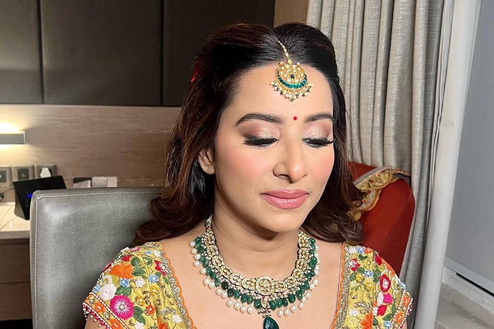 Saaba Arora Makeup