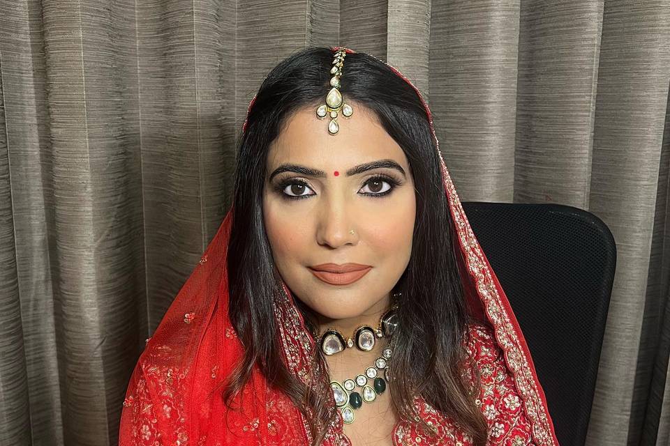 Saaba Arora Makeup