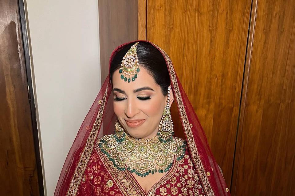 Saaba Arora Makeup