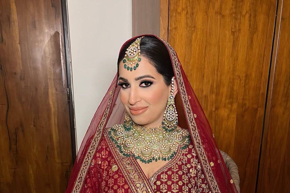 Saaba Arora Makeup