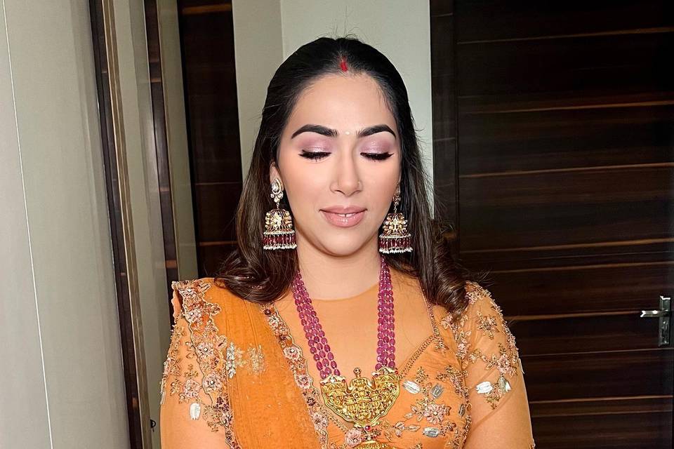 Saaba Arora Makeup