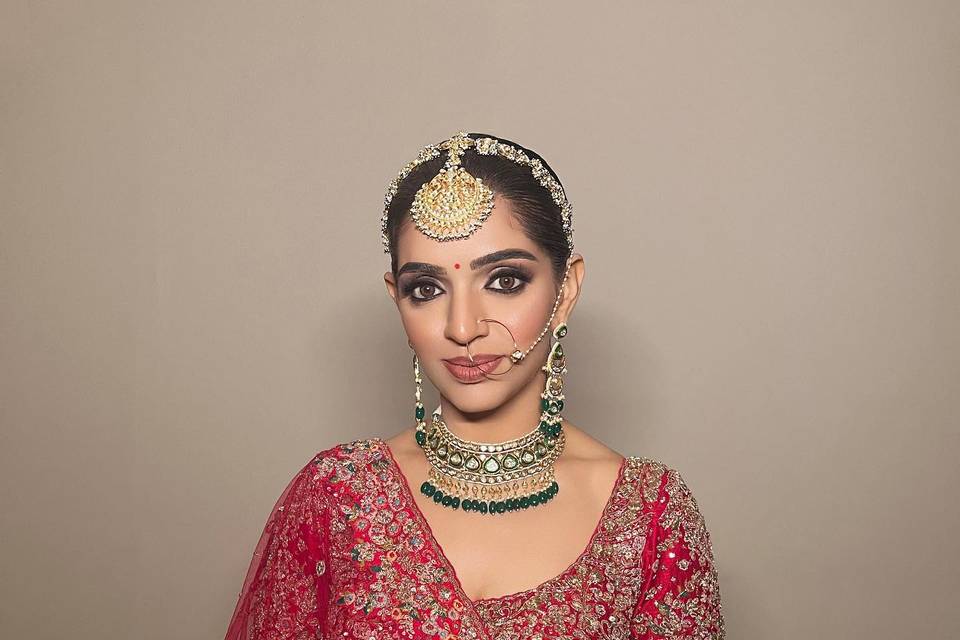 Saaba Arora Makeup