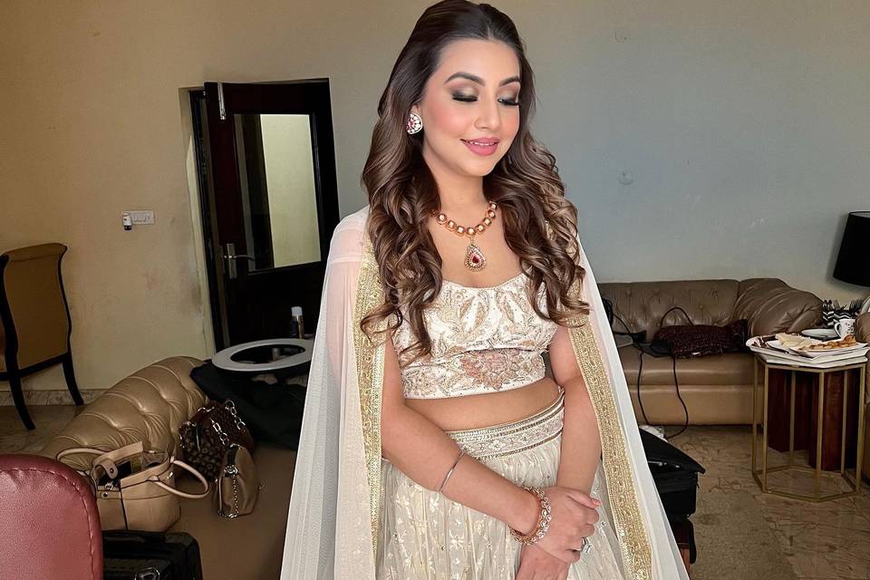 Saaba Arora Makeup