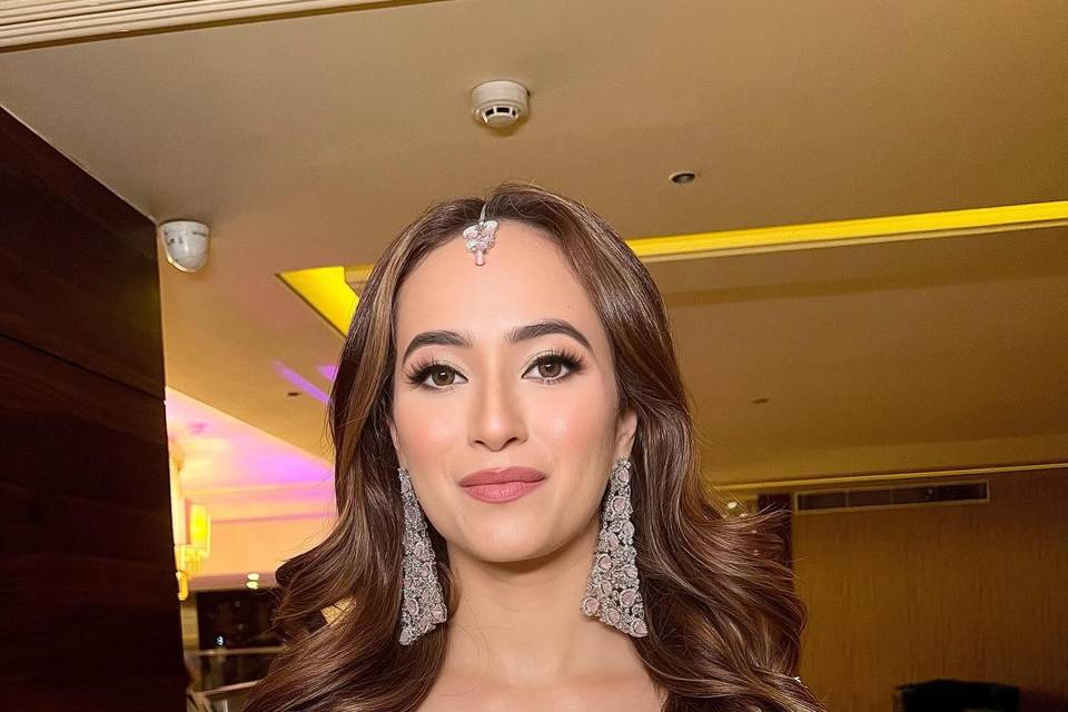 Saaba Arora Makeup