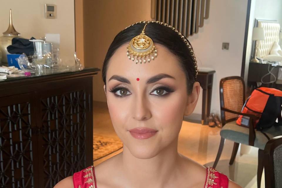 Saaba Arora Makeup