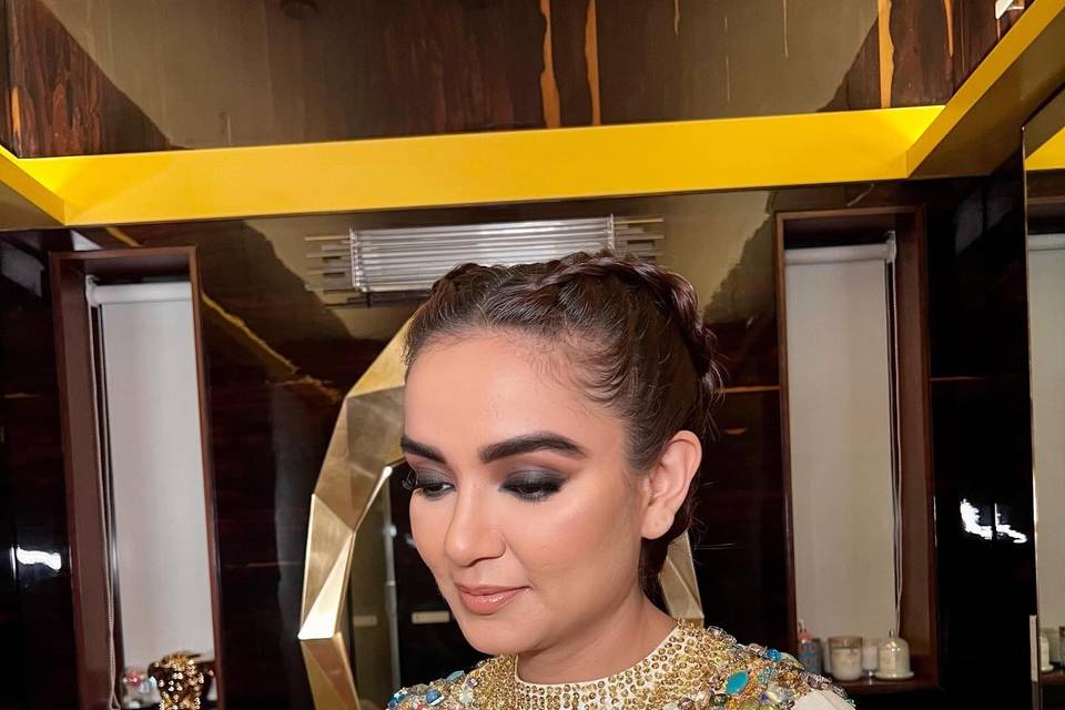 Saaba Arora Makeup