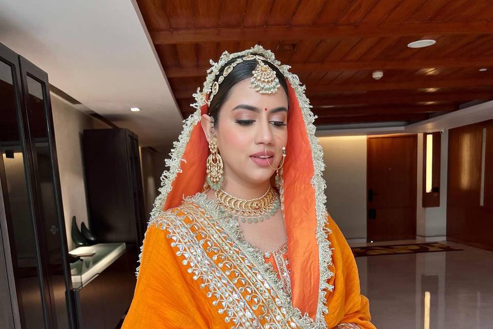 Saaba Arora Makeup