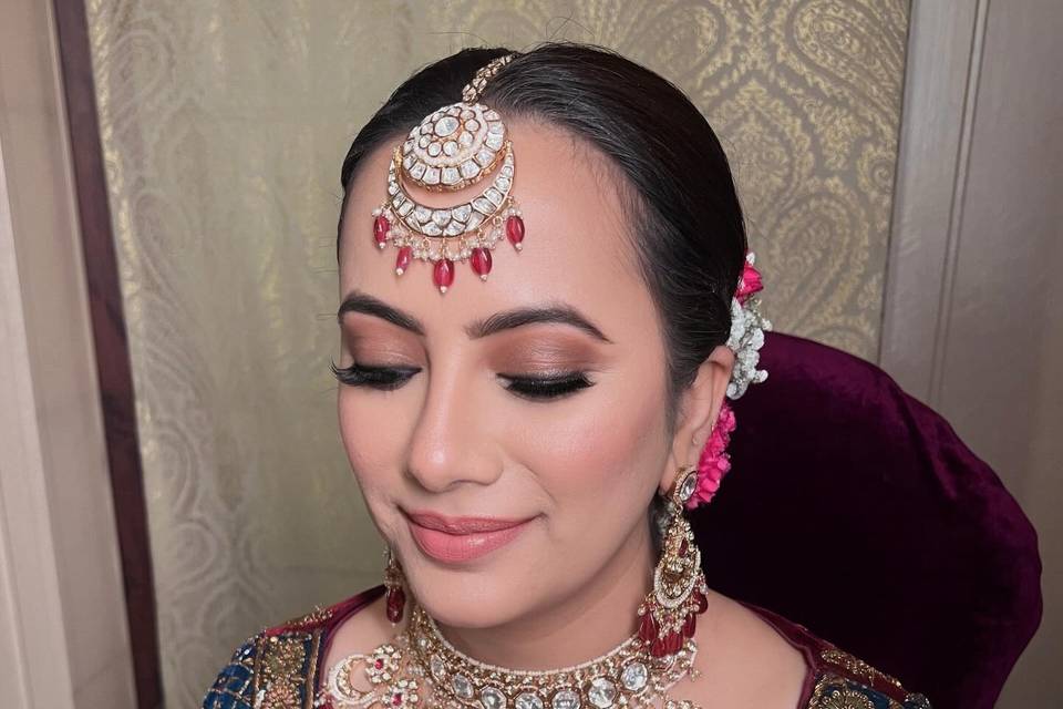 Saaba Arora Makeup