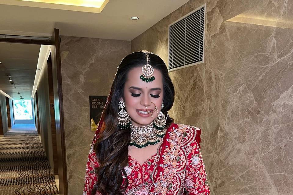 Bridal look