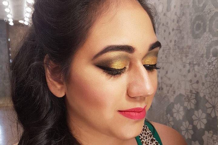 Party makeup