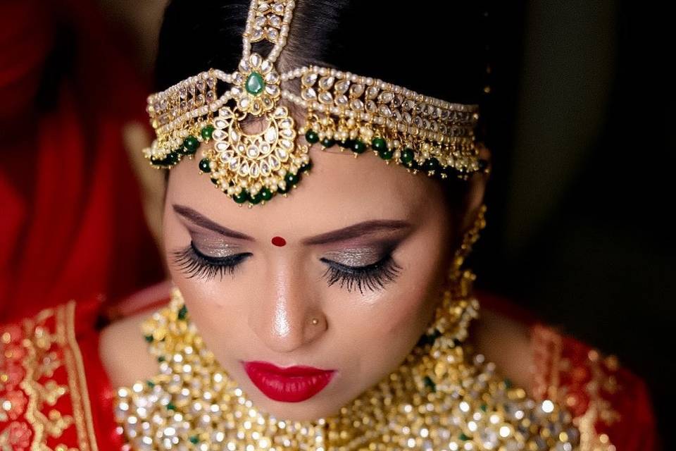 Bridal makeup