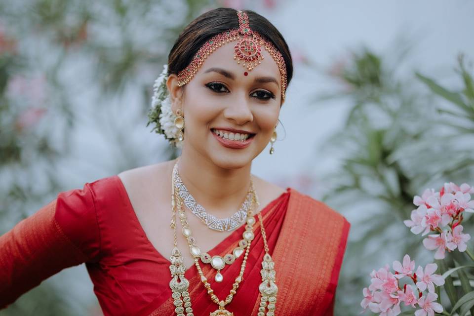 Traditional hindu bride