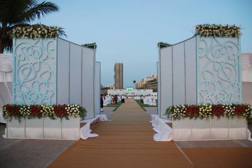 Entrance decor