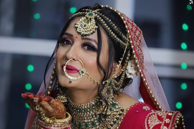 Bridal makeup