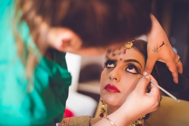 Bridal makeup
