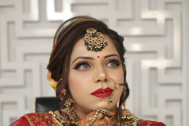 Makeup by Chitrra Khatri