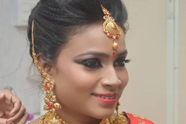 Bridal makeup