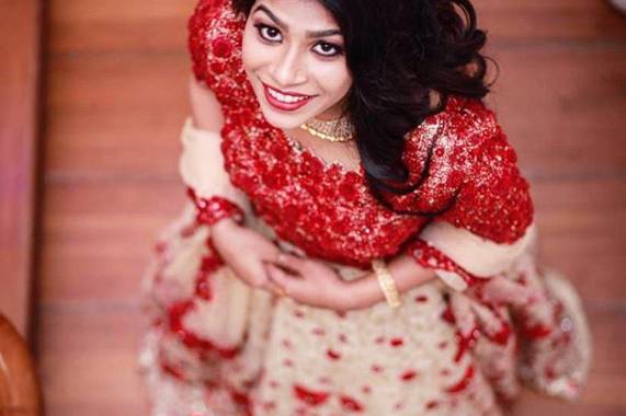 Abhilasha Tied the Knot with the Love of her Life in a Dreamy Vadodara  Wedding!