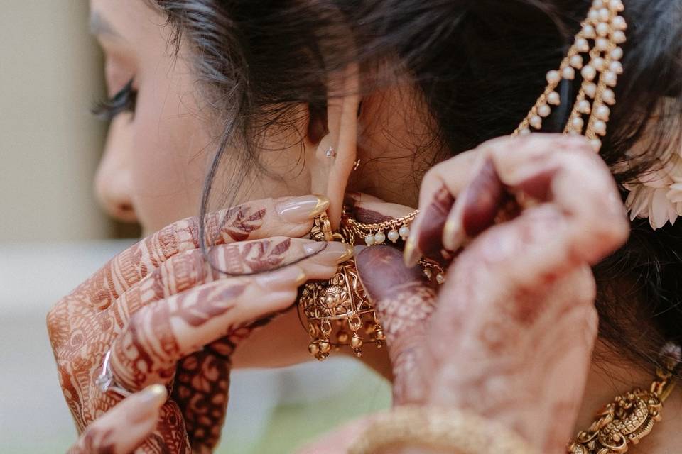 Bride