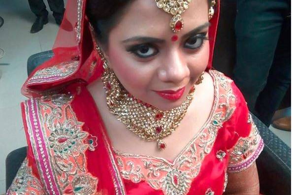 Bridal makeup