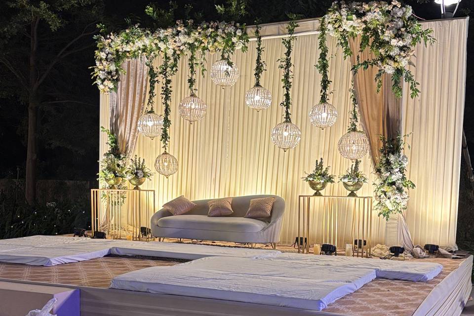 Engagement Decor