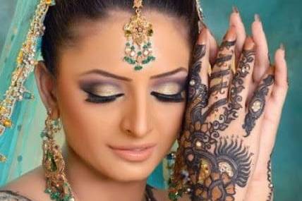 Rajveer Mehandi Designer - Best Mehandi Designer in Preet Vihar/Top Mehandi Designer in Delhi