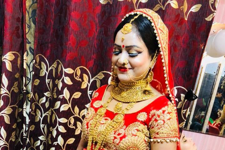 Bridal makeup