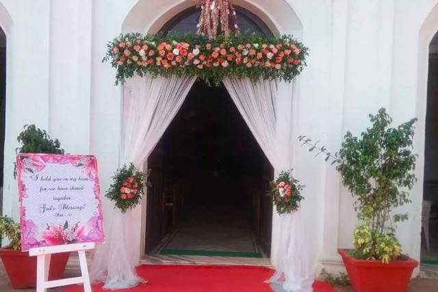 Entrance decor