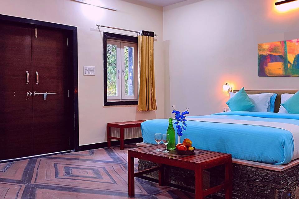 Takhat Villa By ShriGo Hotels & Resorts