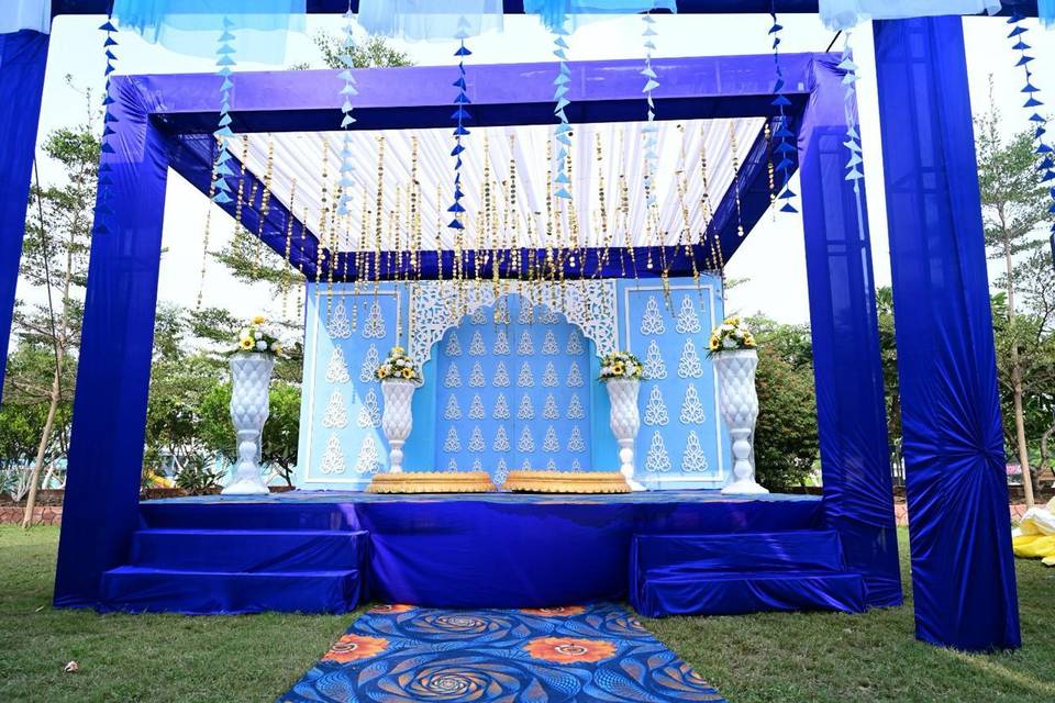 Color ful Haldi decor with us