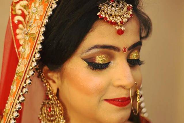 Payal Bhatia - Makeup & Hair Artist