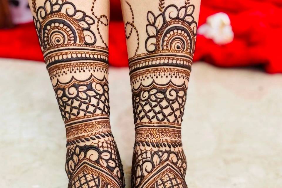 Bridal leg design