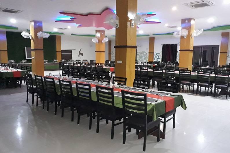 Banquet hall