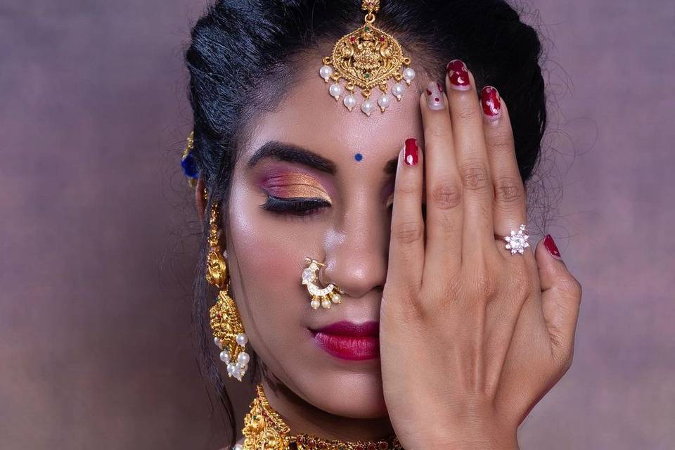 Sunitha Nanda's Makeover Artistry