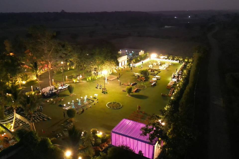 Lotus Lawn