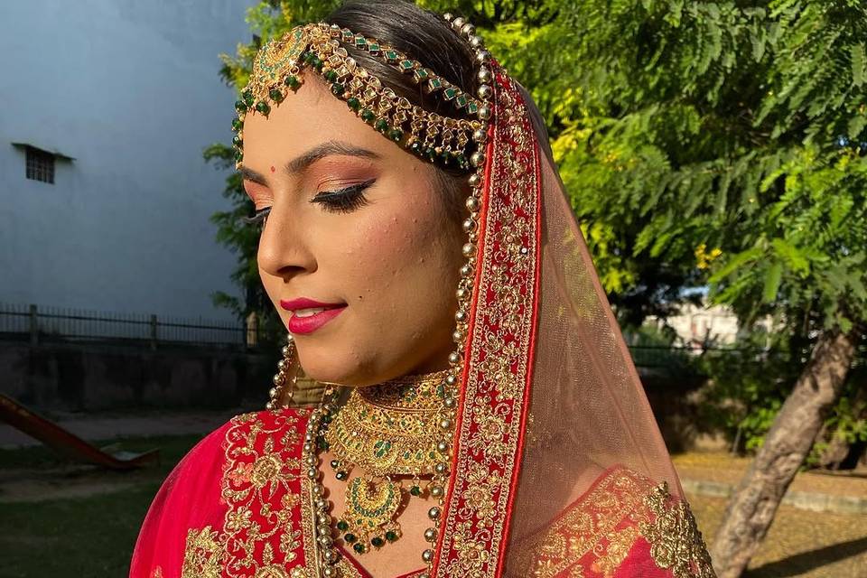 Bridal makeup