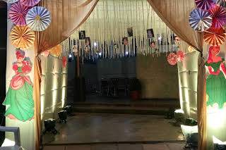 Entrance decor