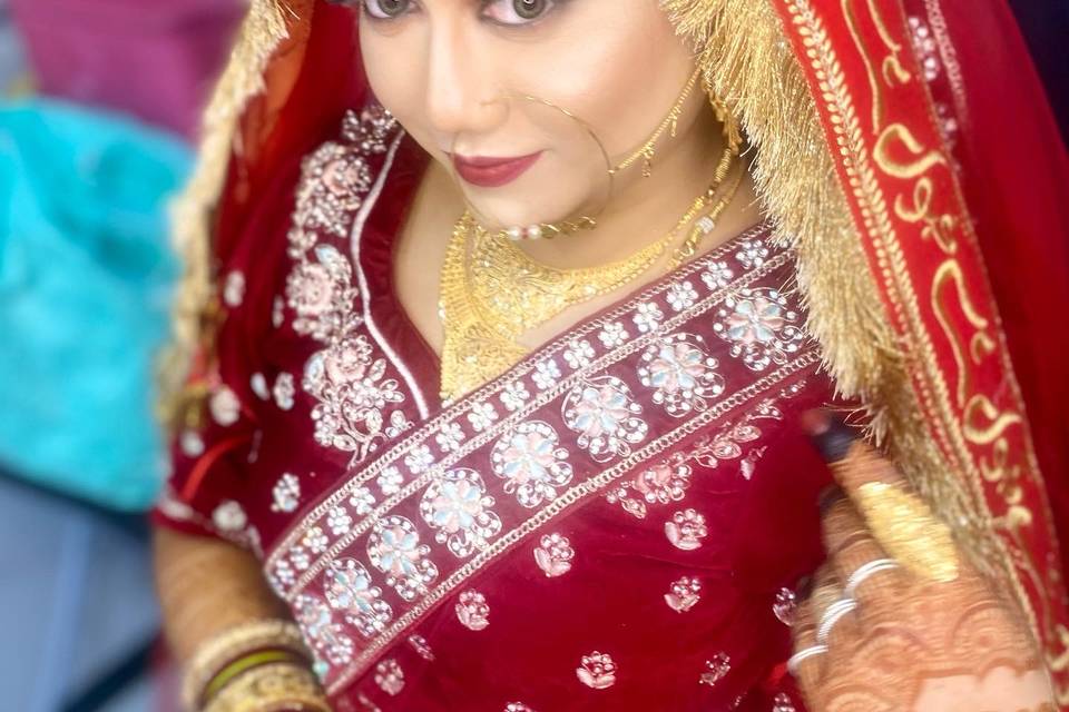 Nilofer Makeup Artist