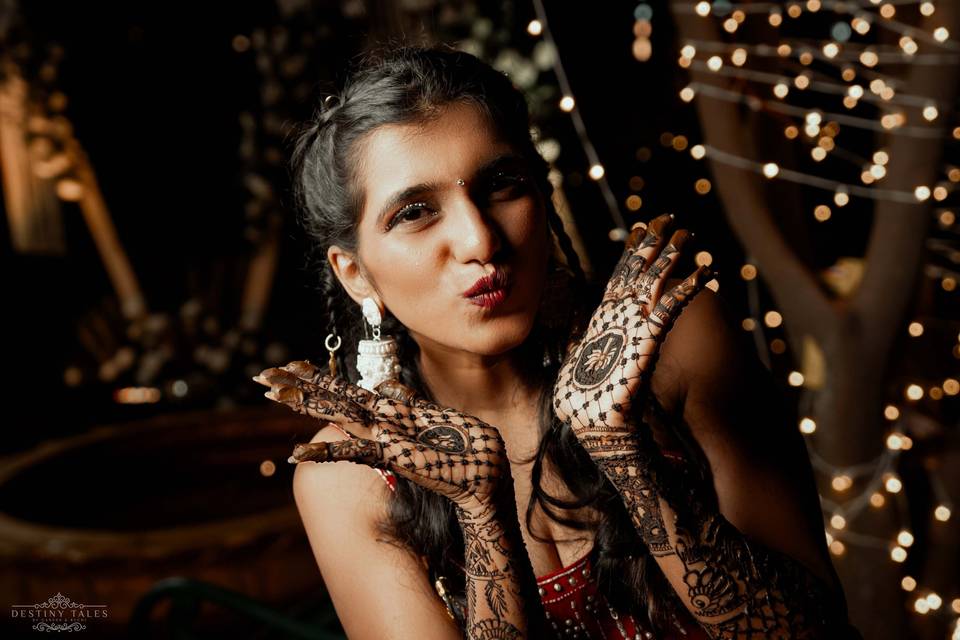 Pre-Wedding Ceremony: Mehendi